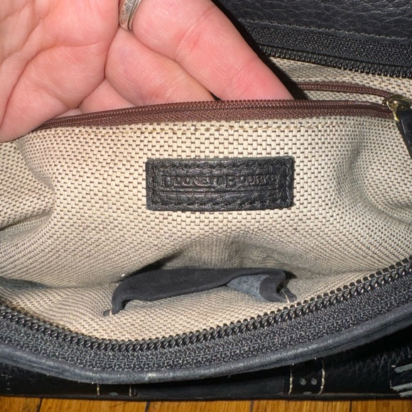 Dooney & Bourke Women's Handbag Purse Black Leather Slim Shoulder Hobo Bag - Picture 5 of 5